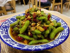 -江城燕子大排档(江汉路步行街店)