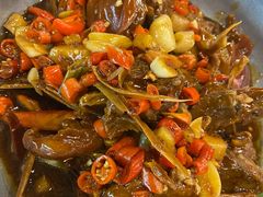 -老三样·美食研究中心(世贸路店)