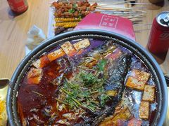 -三顾烤庐·烤鱼·烧烤·龙虾(奉贤店)