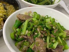 -红色湘菜馆(春风店)