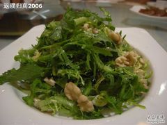 核桃苦菊-龙隆昌·鲜品火锅·江湖烤鱼