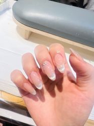 -UGIRL有个美甲