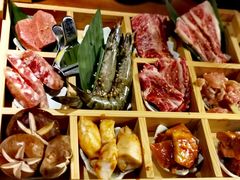 -肉魁屋·烧肉·烧鸟·酒场(高新店)