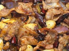 -老东镇啤酒屋海鲜加工·蒸汽海鲜·海鲜烧烤(台东店)