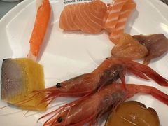 -腾阁自助餐厅(朝林广场店)