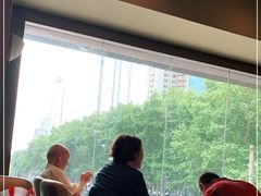 -星巴克臻选(南京艾尚天地店)