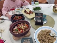 -五谷芳乳鸽王(海景店)