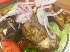 龟兹烤羊腿-清真·玛丽亚新疆菜主题餐厅(浙江中路店)