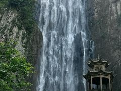 -刘伯温故里景区百丈漈