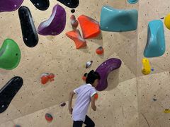 -ROCKPLUS攀岩馆(环宇城店)