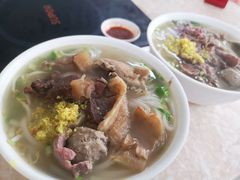 -华威达牛庄(黄埔大道西店)