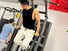 -乐刻健身(利邻荟合川店)
