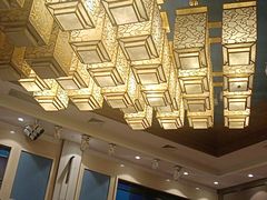 -顺峰(农展馆店)