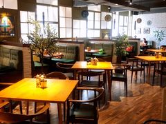 大堂-JINNS锦时 steak&pizza(浸信会礼拜堂旧址店)