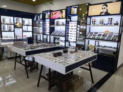 -三叶眼镜城·好视力眼镜店