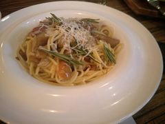 -The Coffee Academïcs(铜锣湾店)