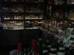 -OX BAR 拉培耶小镇(大连老街店)