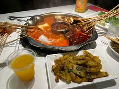 -佰人王串串香火锅(洋珠巷店)