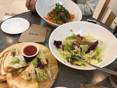 -文汇新民联合报业集团(上海报业大厦店)