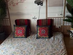 -秘境影院式酒店(苏州平江万达广场店)