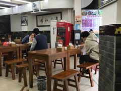 大堂-面爸爸豆瓣抄手(贝森旗舰店)