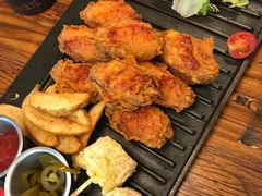 -I HOLIC艾豪丽披萨(KKone店)
