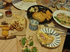 -必胜客(百联又一城店)