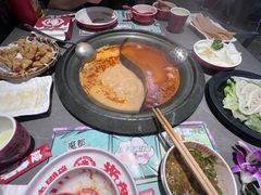 -生活如沸·顺德水牛奶火锅(大学路店)