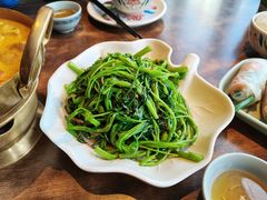 马拉盏炒通菜-大头虾越式风味餐厅(光明广场店)