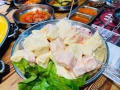 -青瓦炭韩潮烤肉(花园道店)