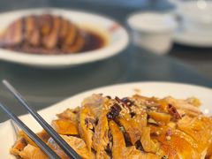 -瑞丰园庭院餐厅·白族传统家常菜