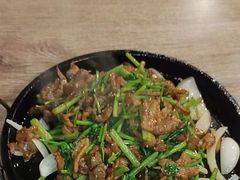 -靠山屯东北农家菜(八龙桥雅苑店)