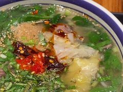 -云阿蛮云南生烫牛肉米线(奉贤路店)