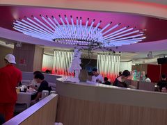 -海底捞火锅(杭州庆春路夜宵主题店)