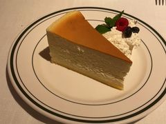 -Wolfgang’s Steakhouse 沃夫冈牛排馆(上海白玉兰广场店)