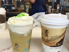 奶油小生-茶颜悦色(长郡步行街口店)
