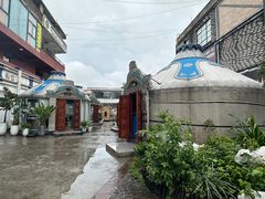 -娜仁图雅蒙古美食村(33小镇店)