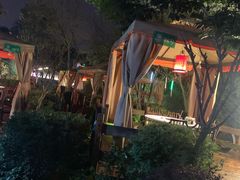 -二荆条·蜀鲜汇城市森林火锅