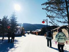 -亚布力新体委滑雪场