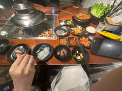 -肉甲韩国木炭烤肉(新壹街1店)