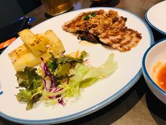 -美奈小馆·越南料理(中航城君尚购物中心店)