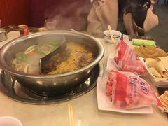 -朱氏胖子烂火锅(洪崖洞店)