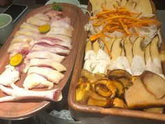 野生菌石锅土鸡-野·大山里土鸡火锅(万科里店)