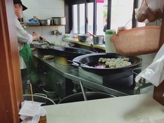 -舒蔡记生煎菜饭(云南中路店)