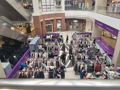 -燕莎奥特莱斯购物中心