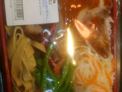 -沃尔玛(前山店)