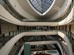 -上海滴水湖皇冠假日酒店