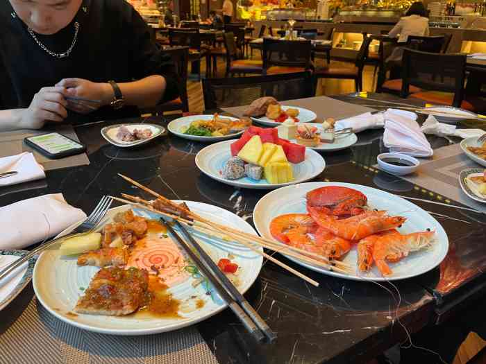 华侨城武汉玛雅嘉途酒店自助餐厅