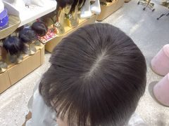 -LAQUEEN 时尚健康假发(万象城总店)