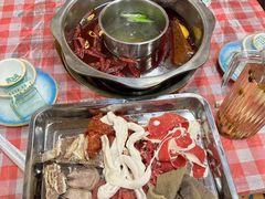 -金鼎雪山牦牛杂火锅(理县总店)